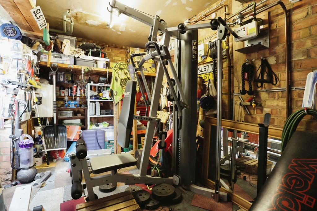 Garage