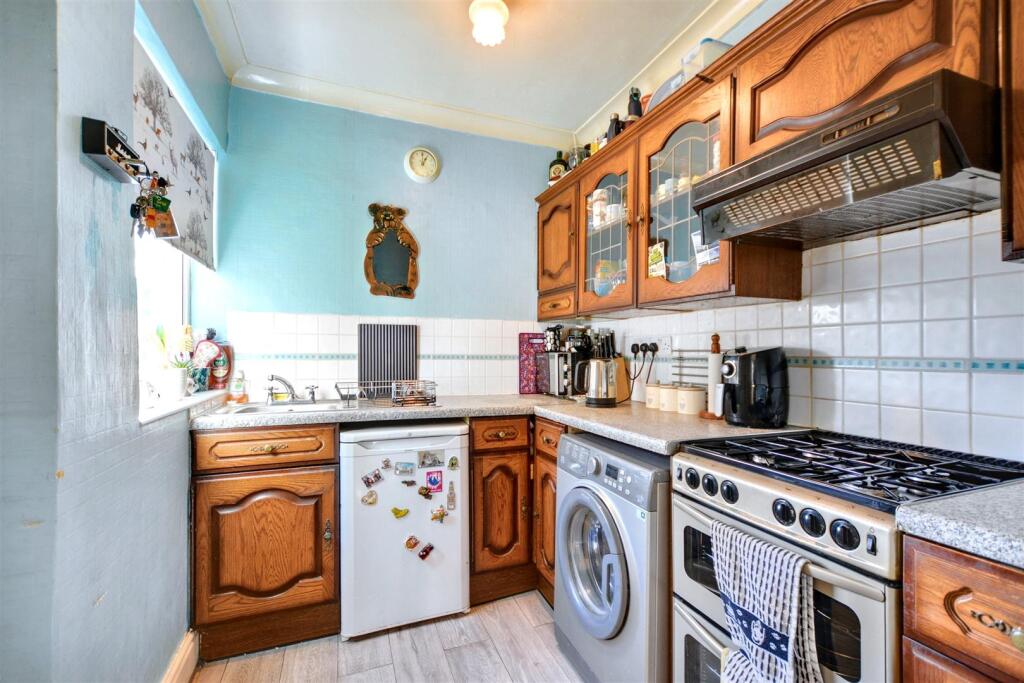 Kitchen_1.jpeg