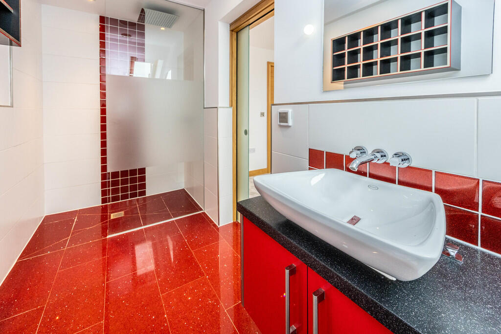 27PLLeeds-250425-...