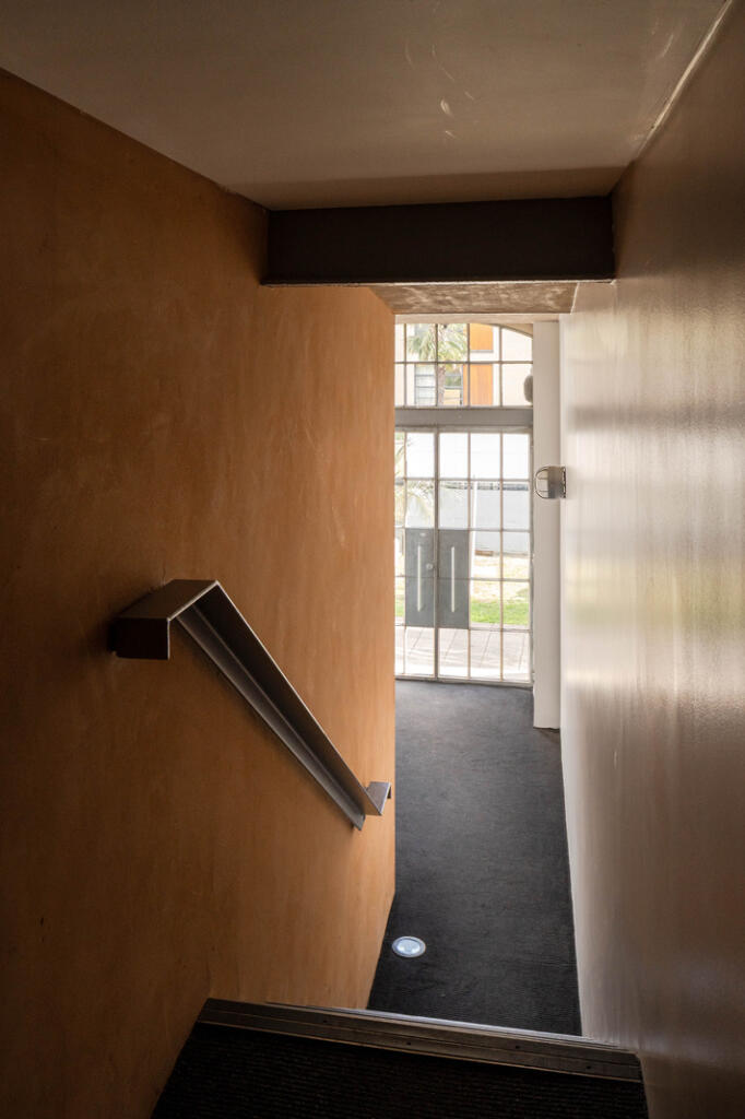 313747 - 719 Alaska Buildings, London SE1 - hig...