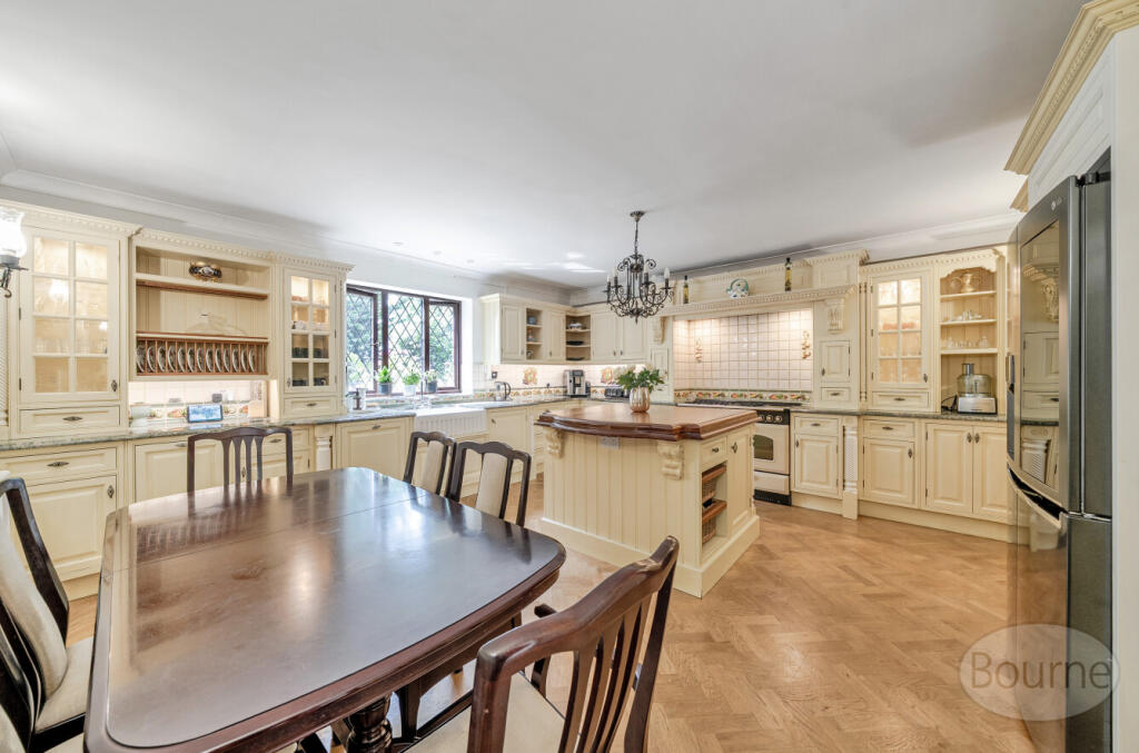 b0a92b0e-c98c-44b...