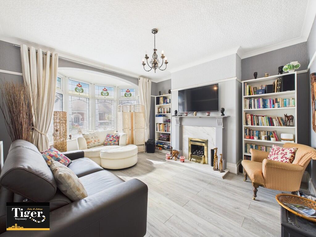 CAM03440G0-PR0415...