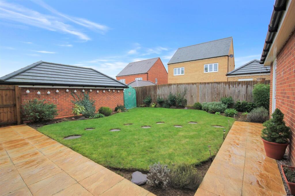 garden 1.JPG