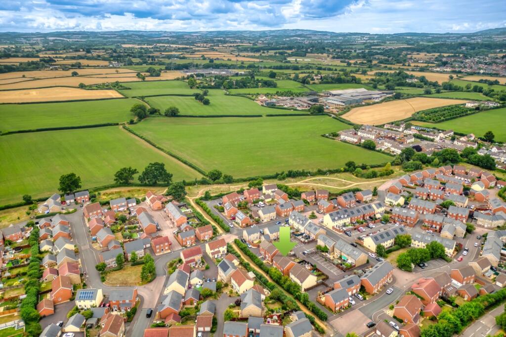 Ewemove Taunton Quartly Drive 9