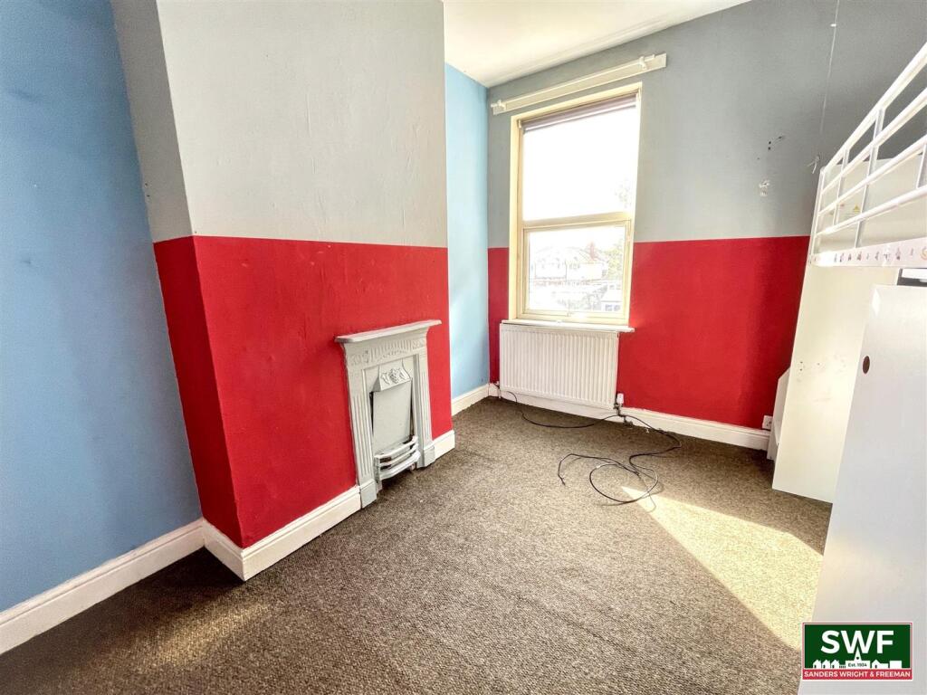 Bedroom2.jpg