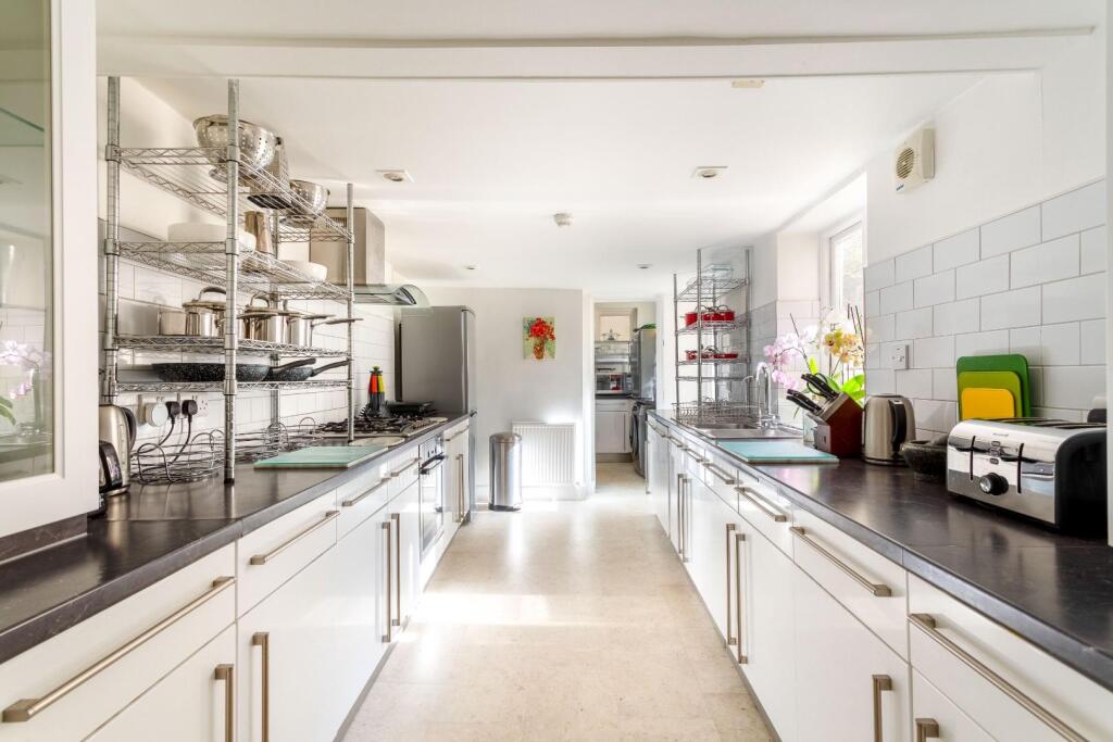 Lansdowne Place-11.jpg