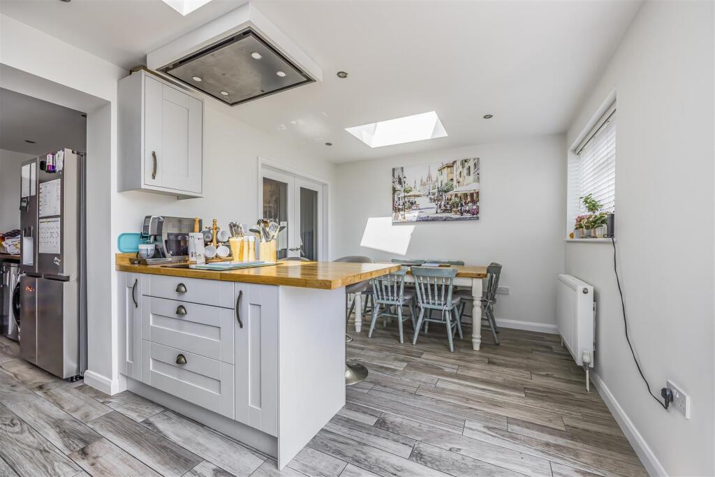 24 New Road, Bedhampton-PorticoMarketing-Nexa-24.j
