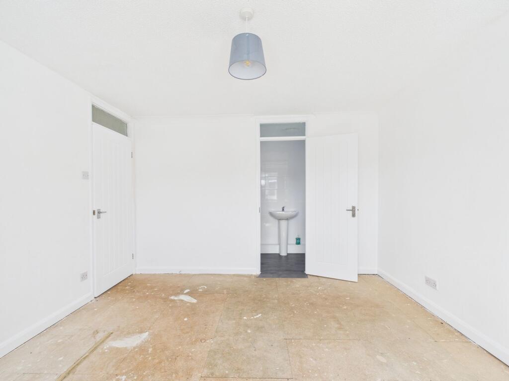 Bedroom 1 into En-suite