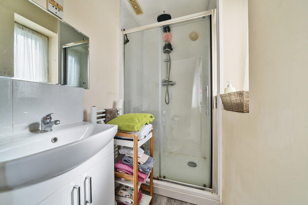 16-681b9bf6c028f-...