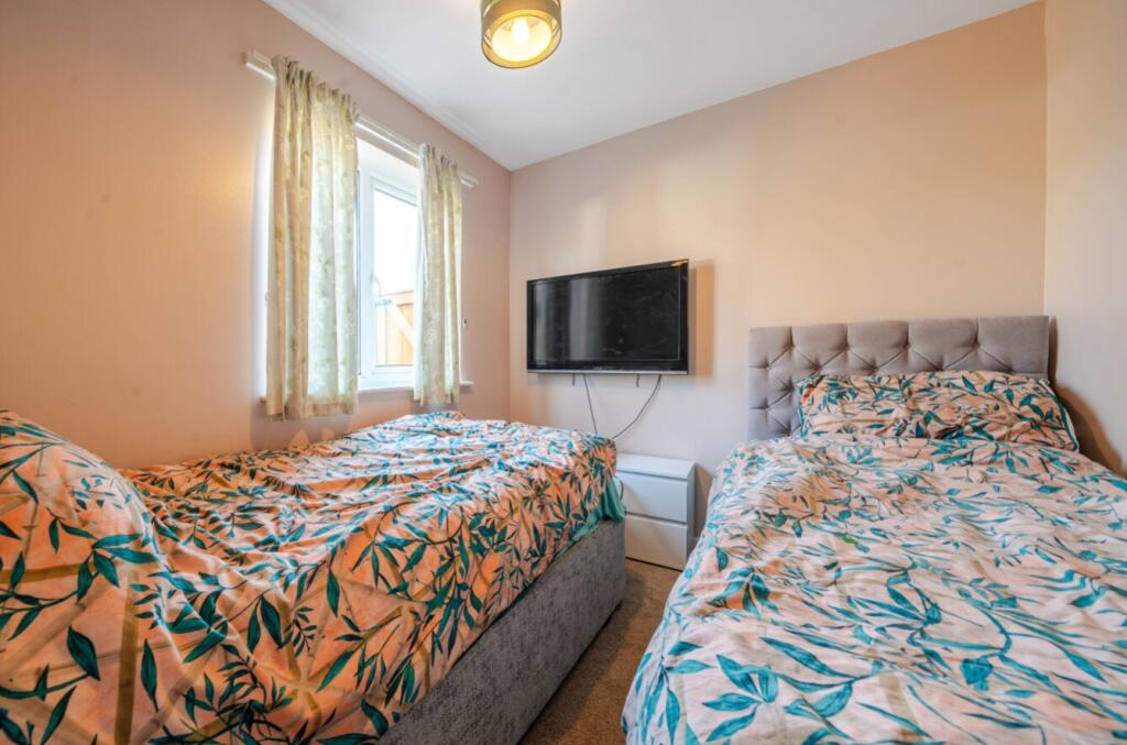 1380739-15-69162a3e52df3