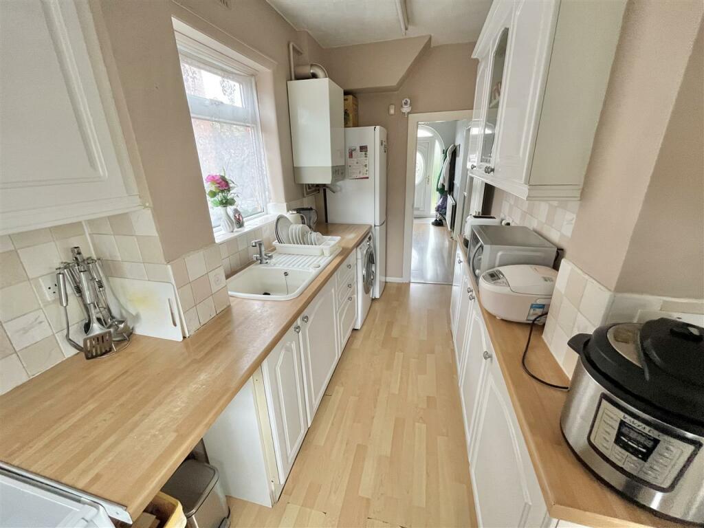 Kitchen Aspect 2