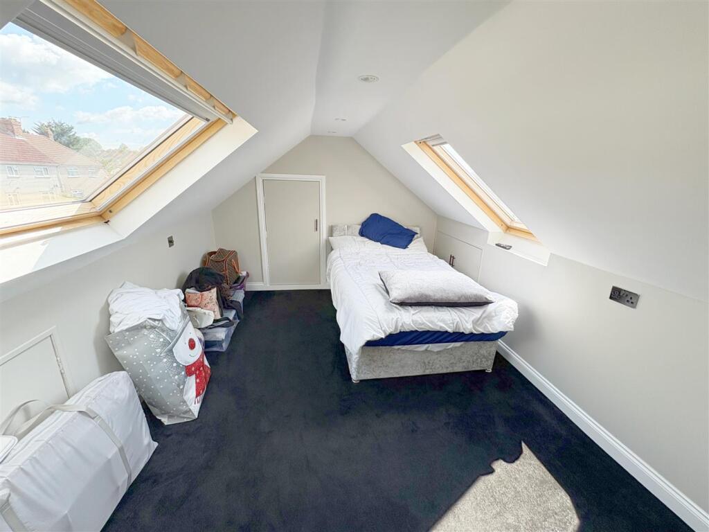 Loft room_ Office space_ Storage.jpg