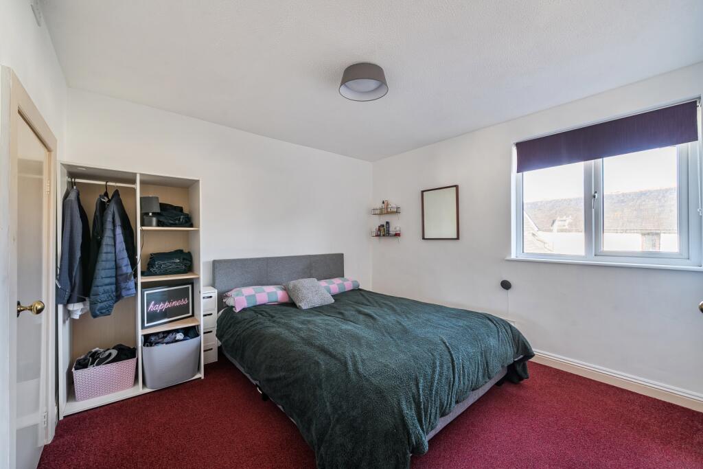 1386820-1-69304b5e00e55