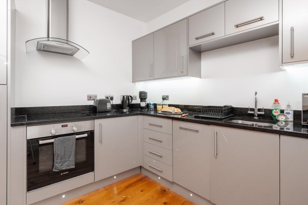 hounds gate court (8 of 70)