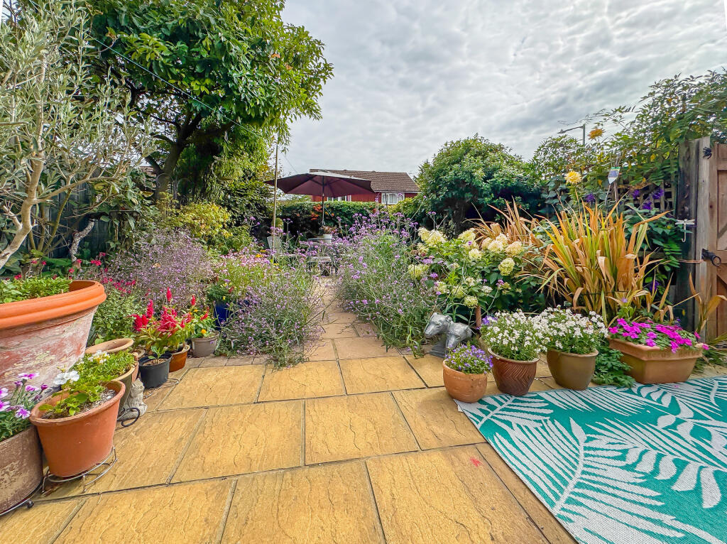 20250822_093307136_iOS_edited