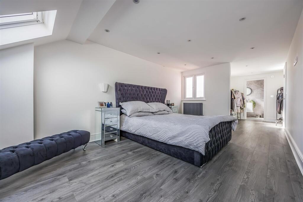 72 Haslemere Road, Southsea-Small-PorticoMarketing