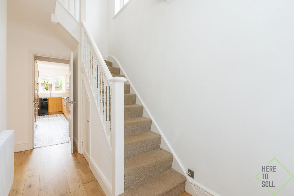 39 Kilvinton Drive, Enfield, EN2 0BE-19