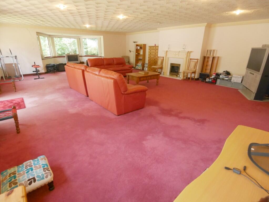 The Grange, Islesteps, Dumfries, DG2 8ES - Braidwo
