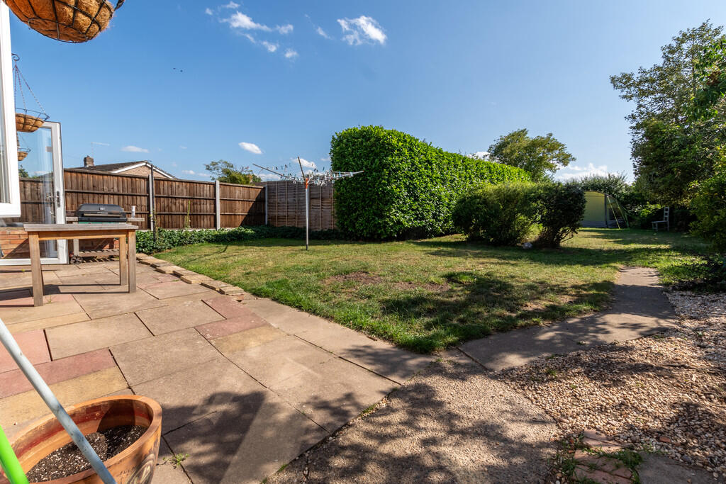 25 Oakleigh Road-...