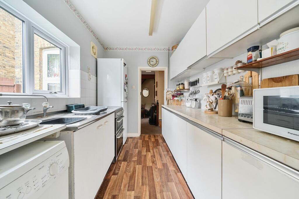 Kitchen (1)