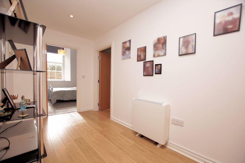 Entrance Hall/ Study Area