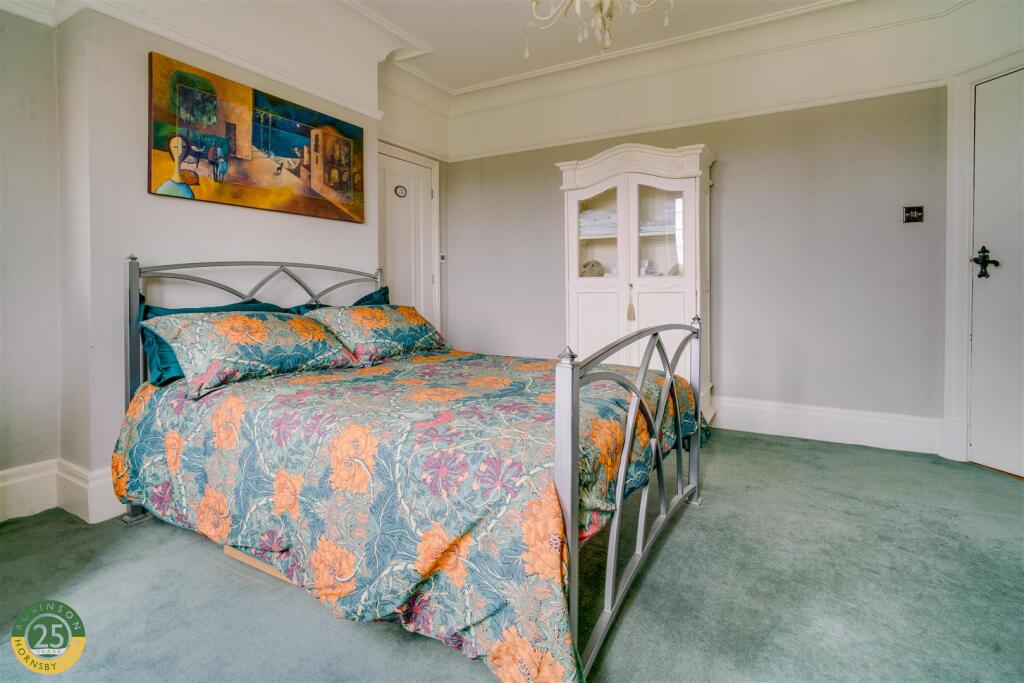 Bedroom - .jpg
