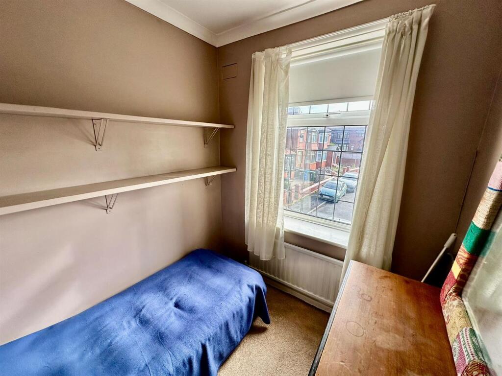 WhatsApp Image 2025-10-06 at 12.02.32_968595e7.jpg