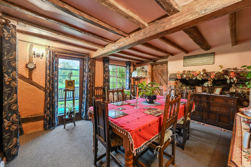 PT-DB(WP)-TheRose...