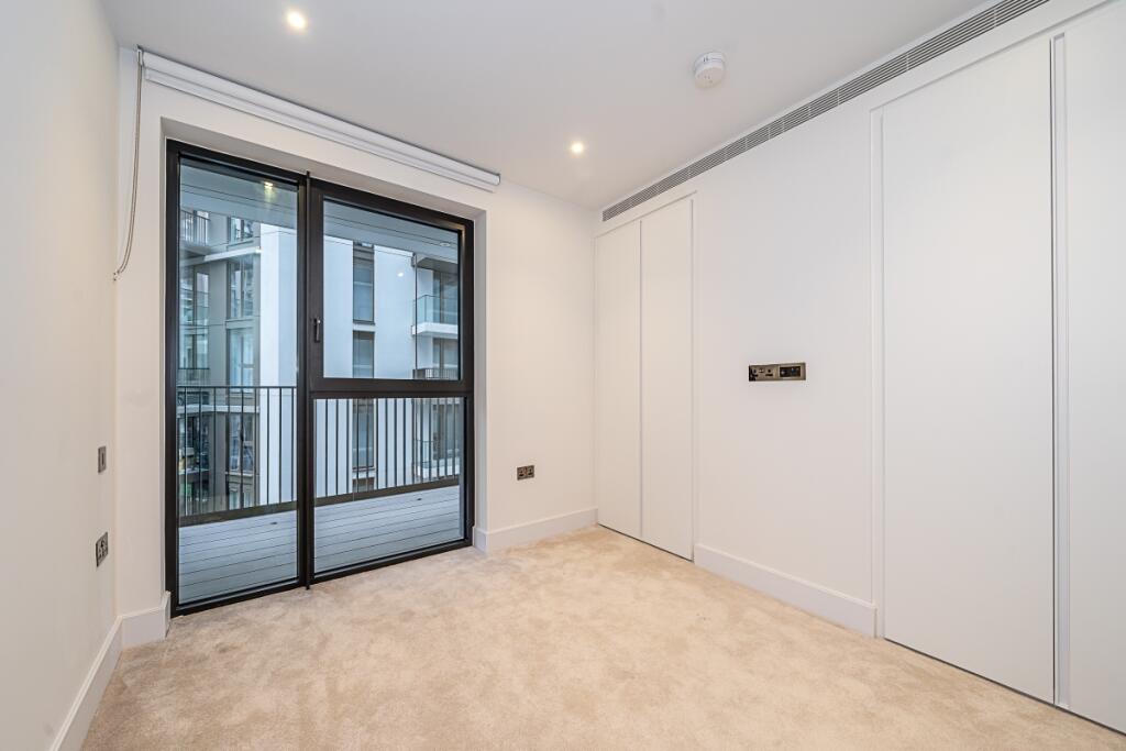 12_Westmont_apart...