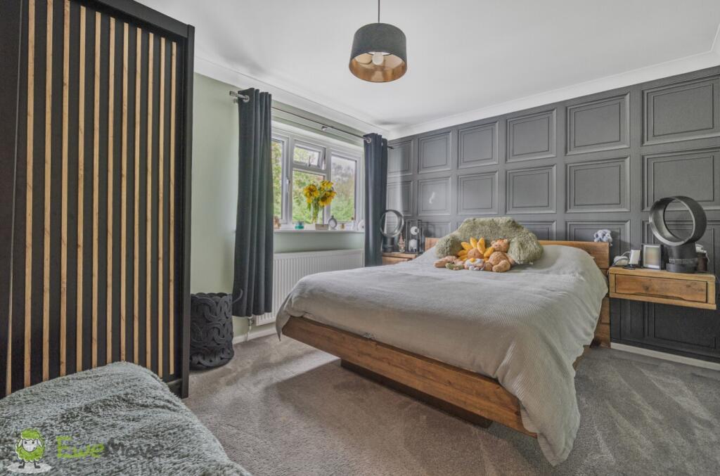 b049b294-7581-43e9-ae84-b496eb72373c