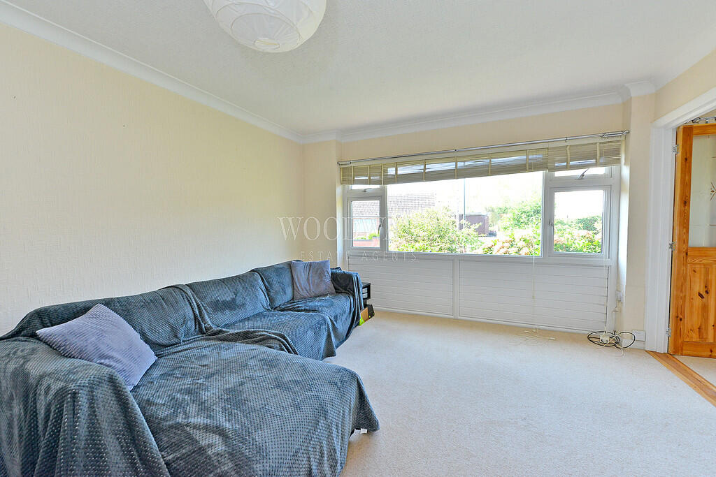 Living/Dining Roo...