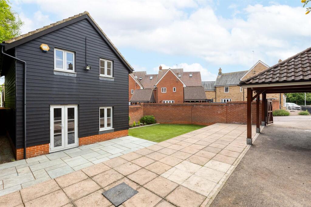 Entertaining Patio