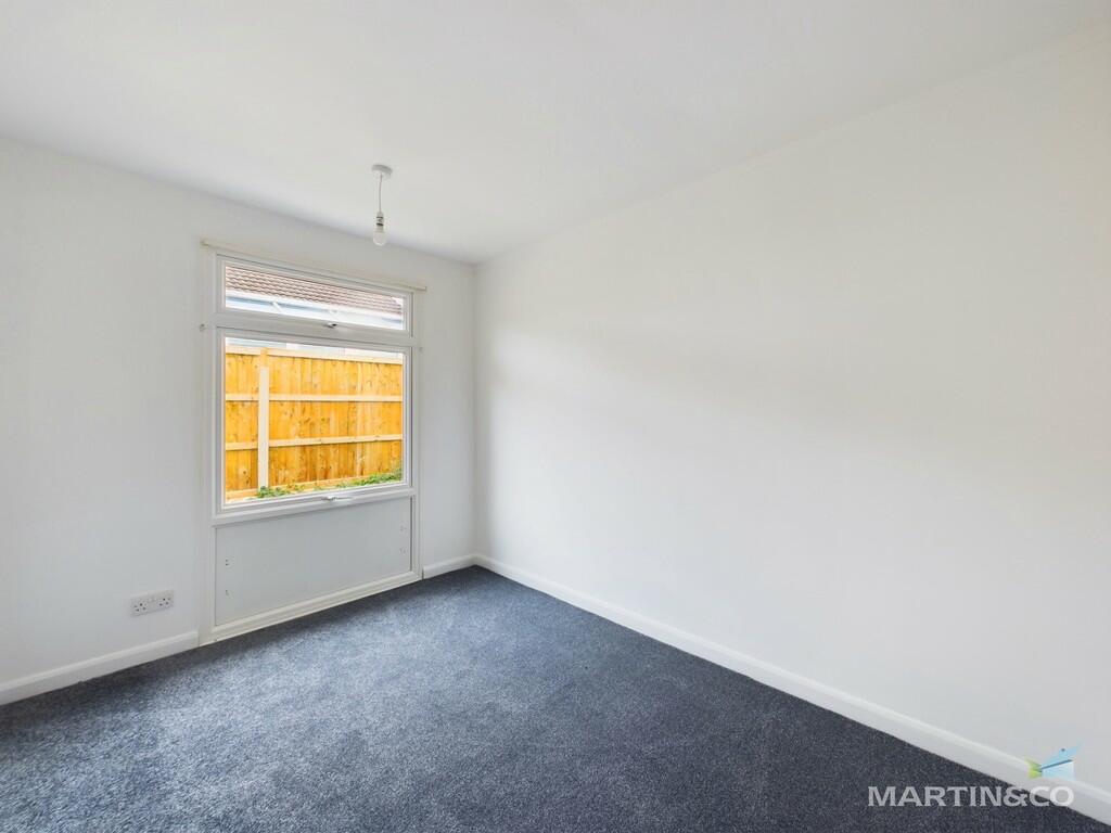 CAM03111G0-PR0172...