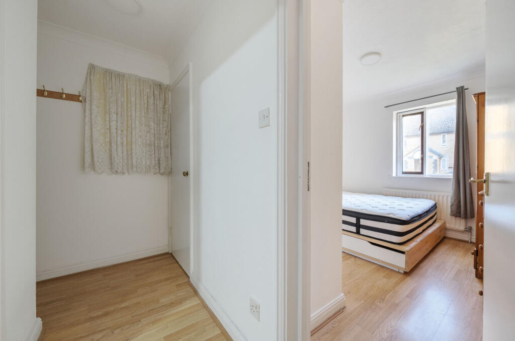 1381164-16-6915b7...