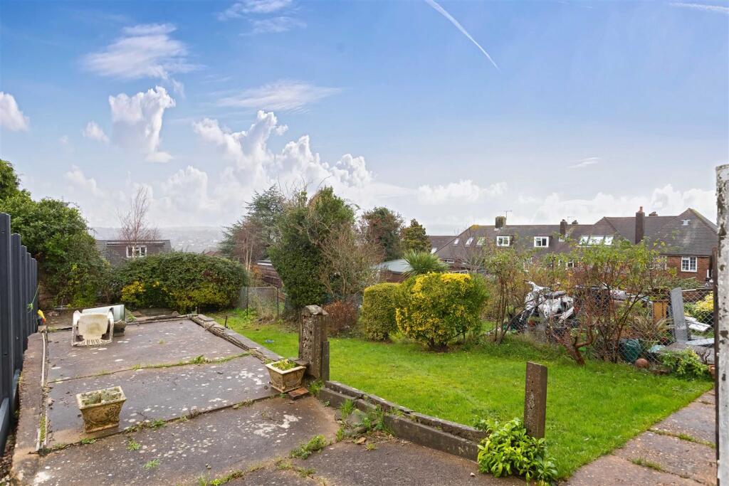 Westfield Close_10.jpg