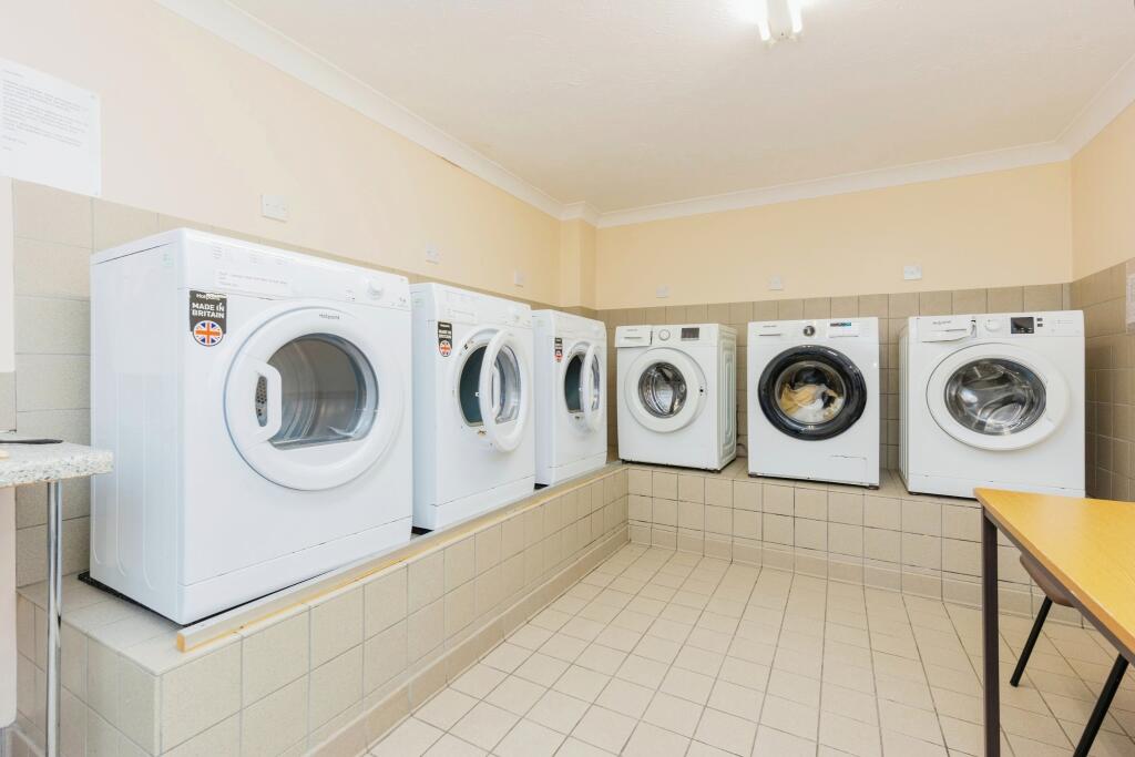 Residents Laundry
