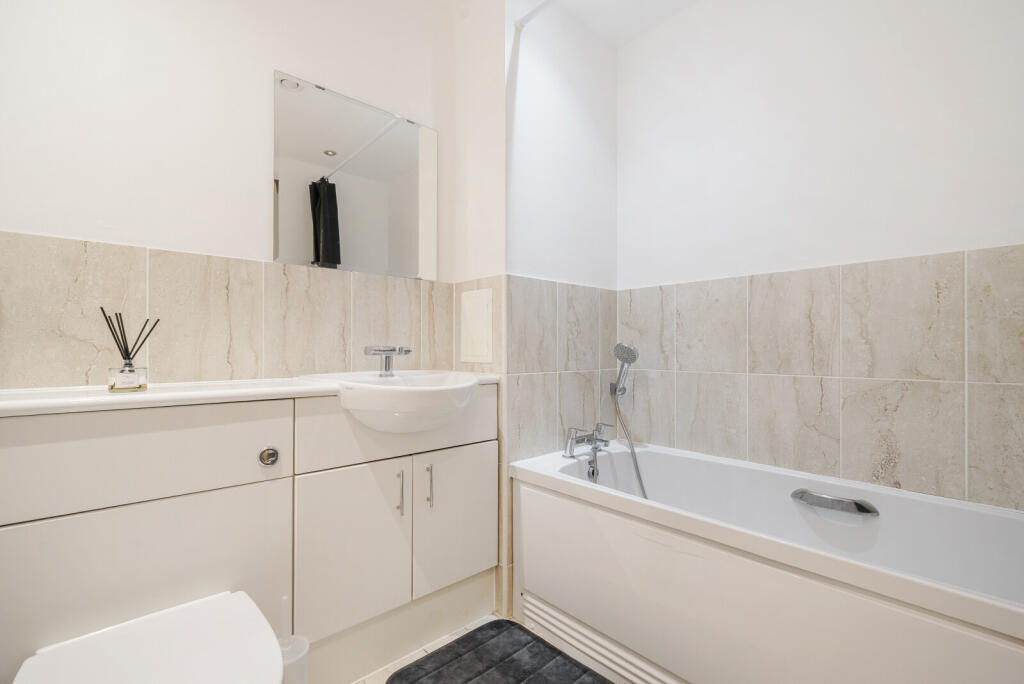 1311810-13-6852f0...