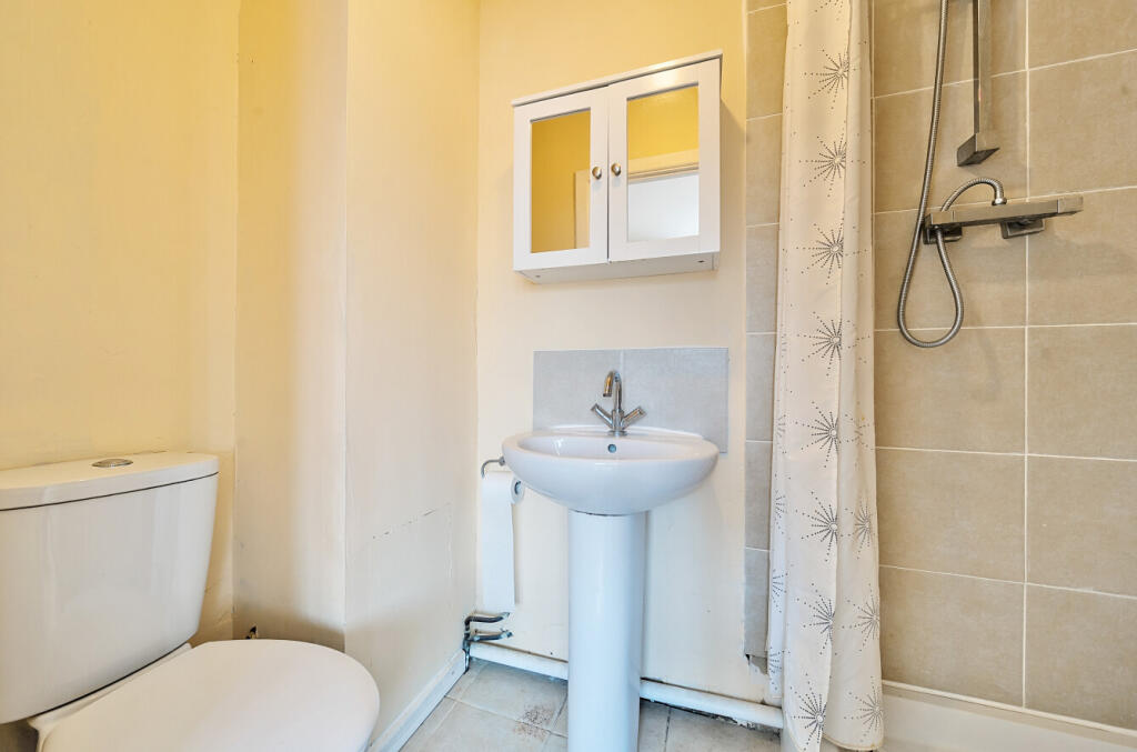 1328515-27-6878dc...