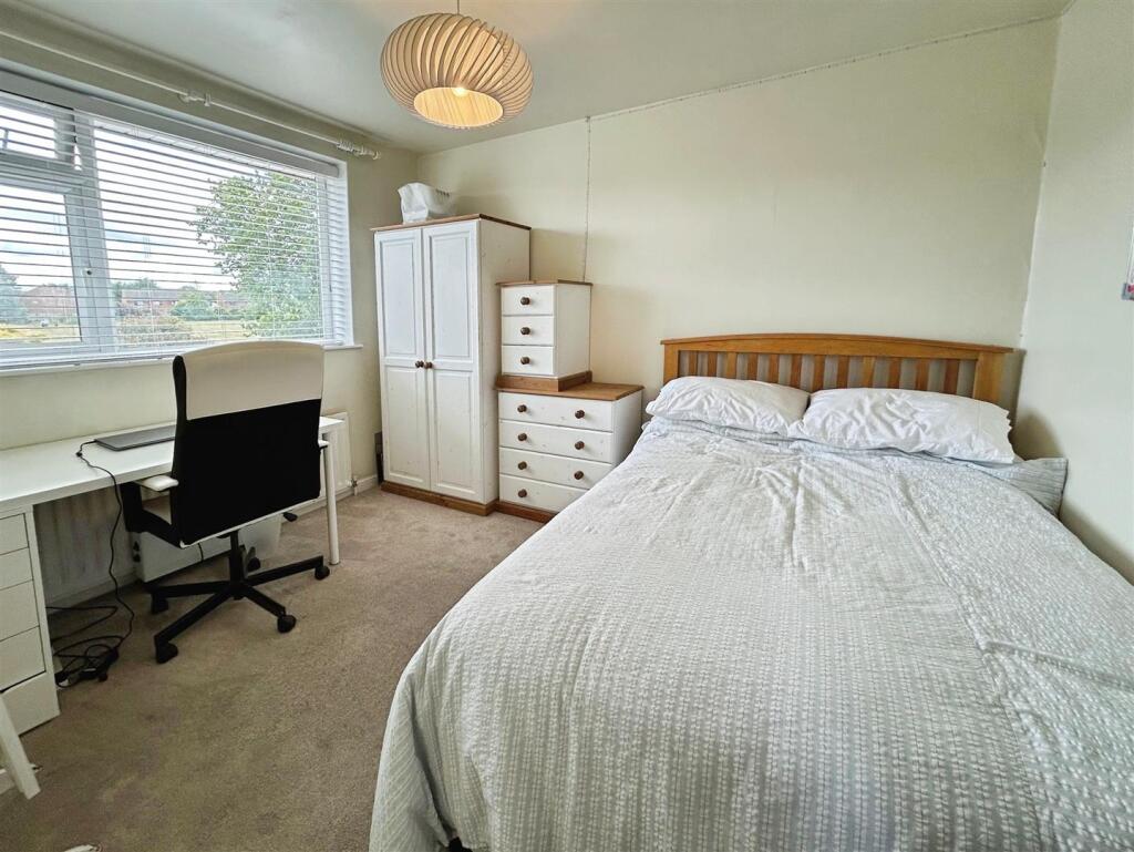 9b83eee0--4A96-A9B7-499B71A7BF6A-58923-0000276AA4A