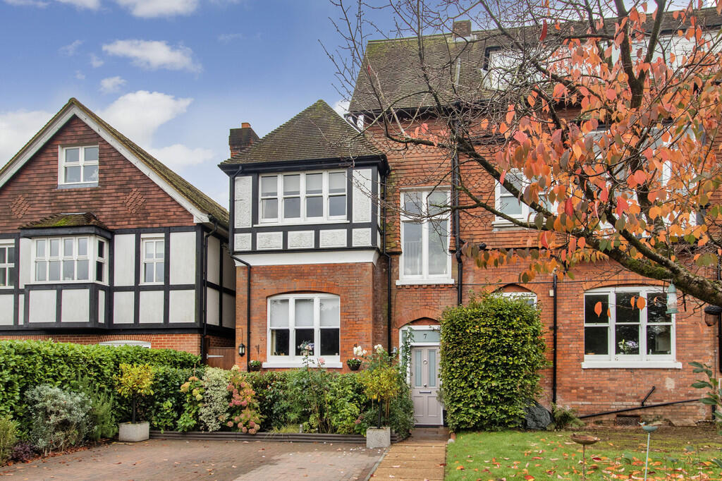 Thornfield Gardens, Tunbridge Wells