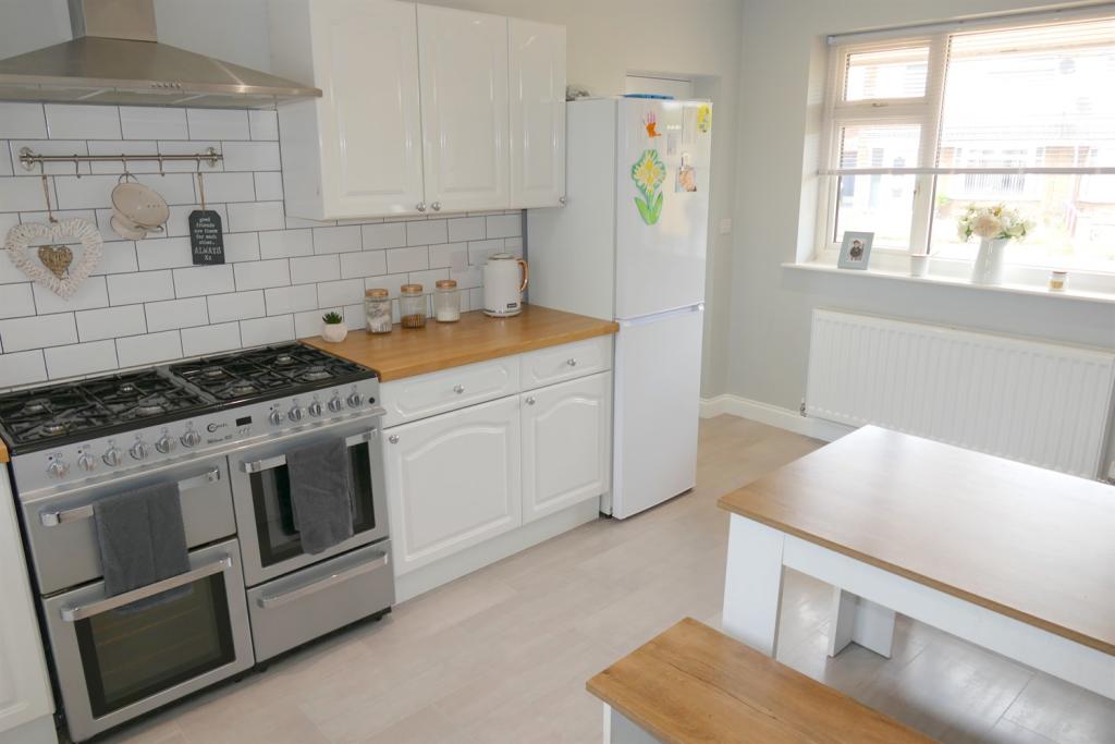 Kitchen+