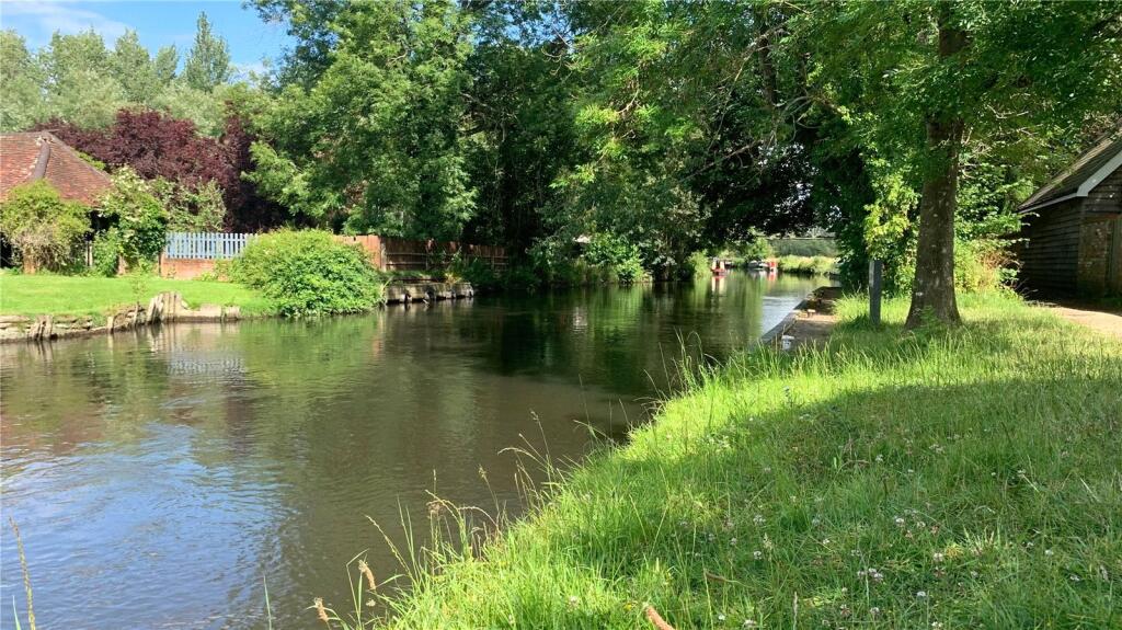 River Kennet