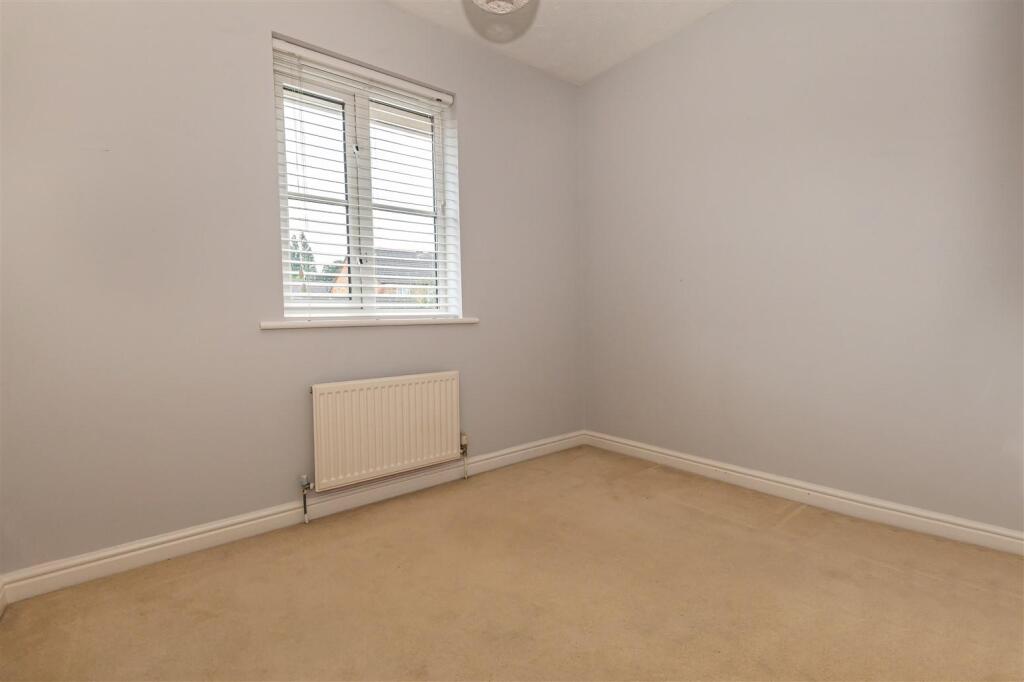 23 Cedar Drive (8).jpg