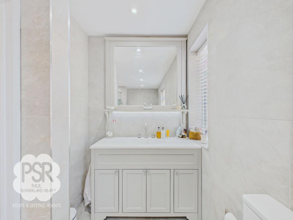 Family Bathroom Vanity Basin