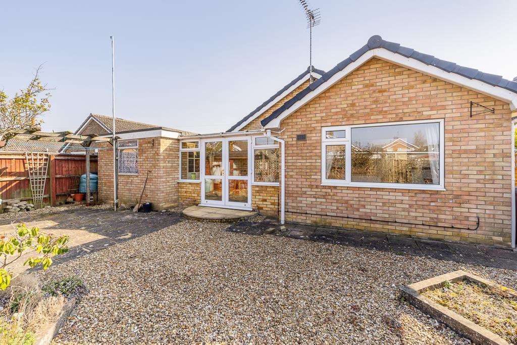 16 Woodfield Close (Spalding)-9.jpg