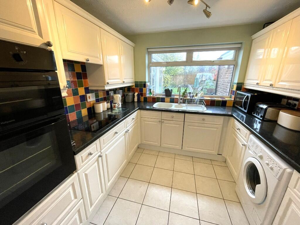 Bradwell Road, Milton Keynes, Buckinghamshire, MK13