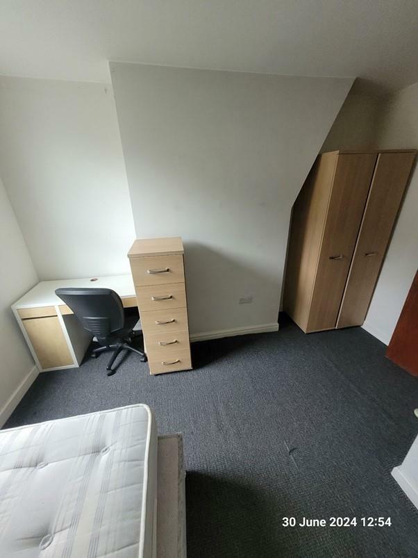 bedroom33.jpg