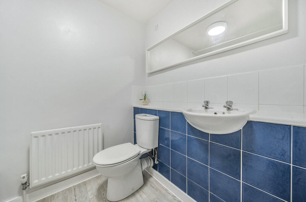 1340246-6-689ef23...