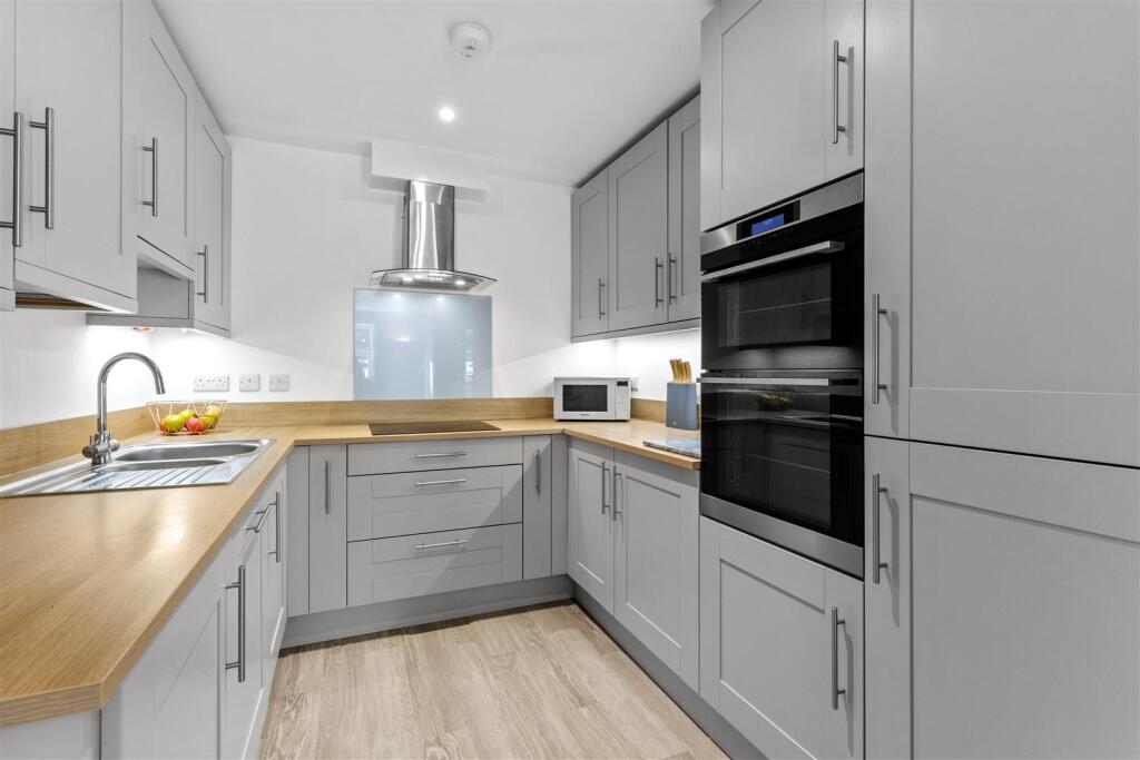 kitchen #2.jpg
