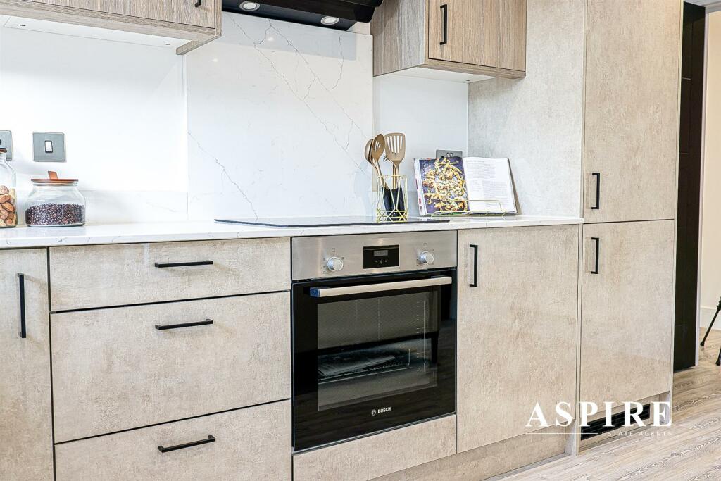 Aspire Estate Agents16.jpg